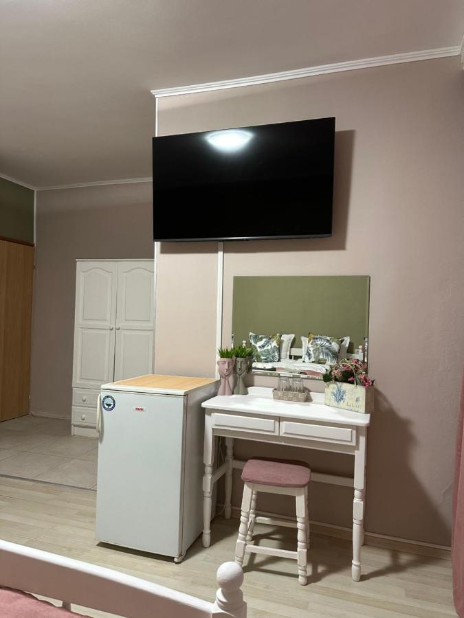 Guest House “Poli” Nesebar Exterior foto
